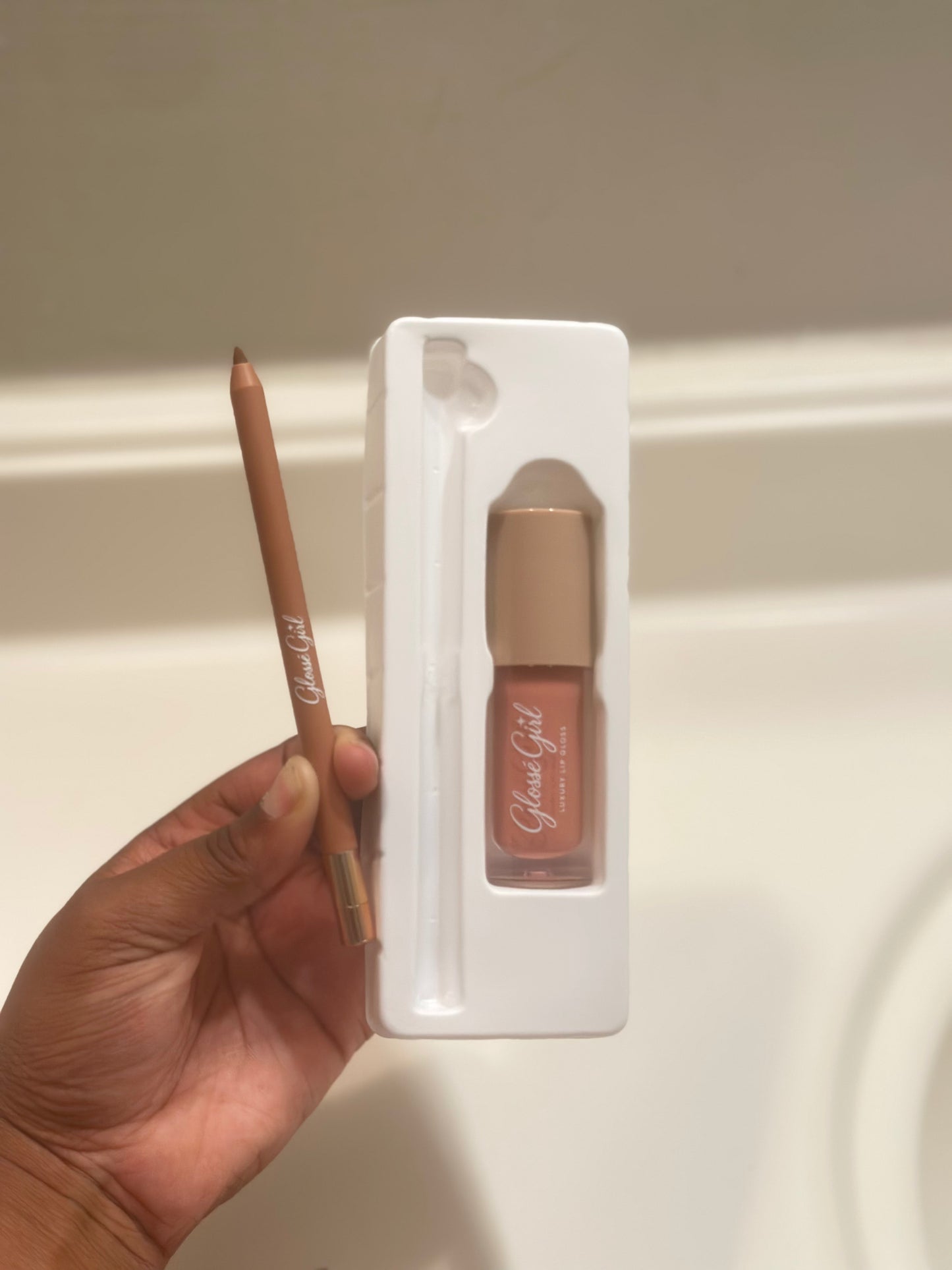 Toasted Glam w/ Dark Liner Lip Kit
